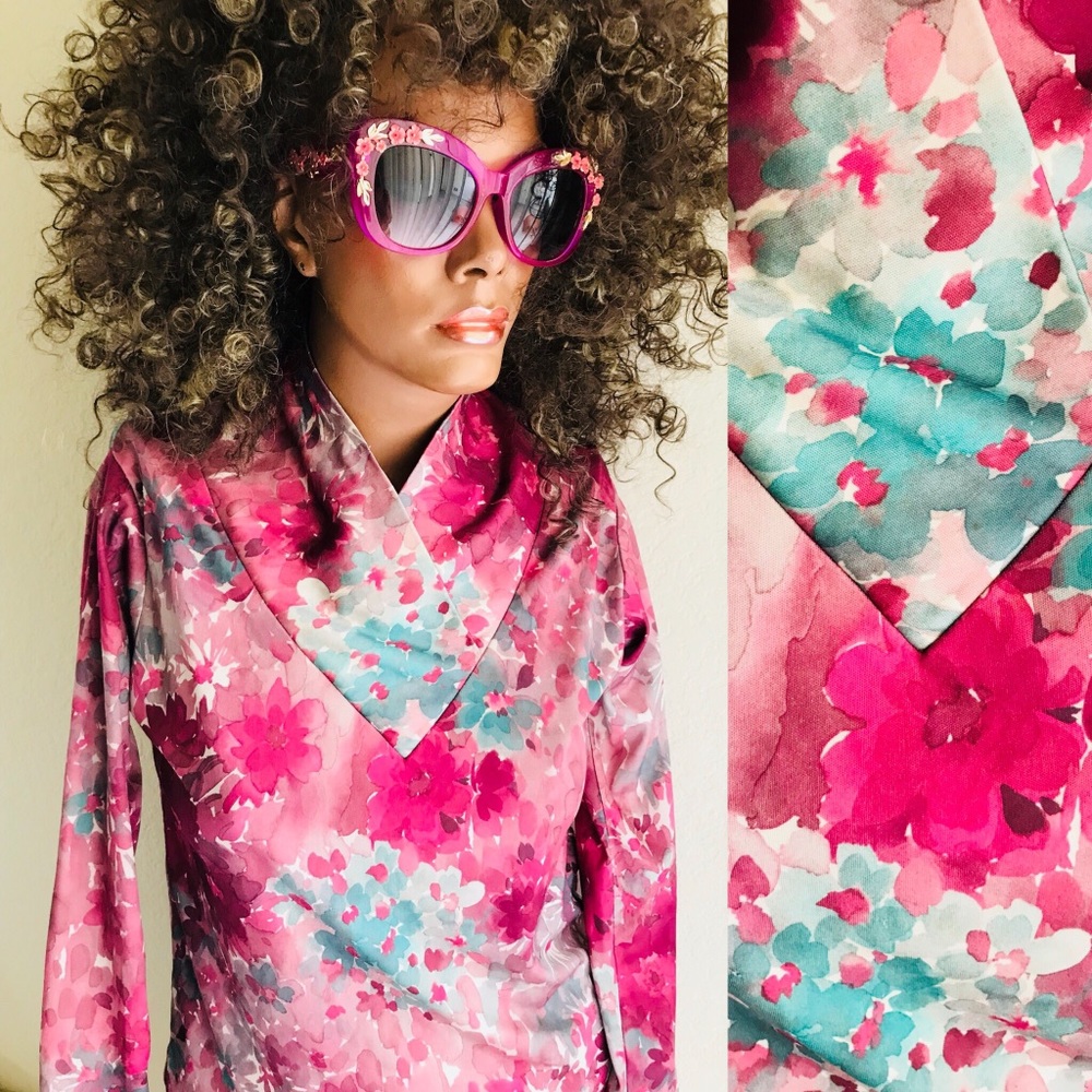 VINTAGE Watercolor Cottage Core FLORAL Print TOP M / L